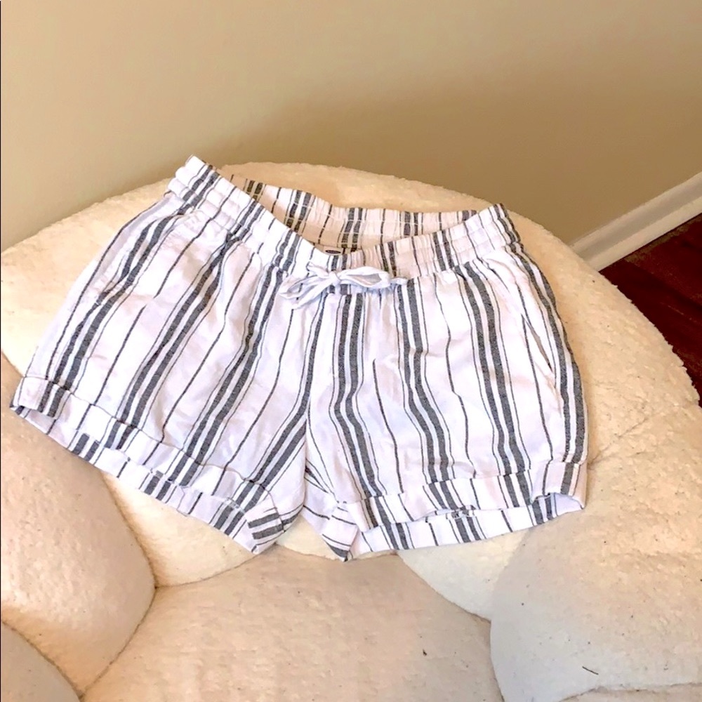 Old Navy linen striped shorts
